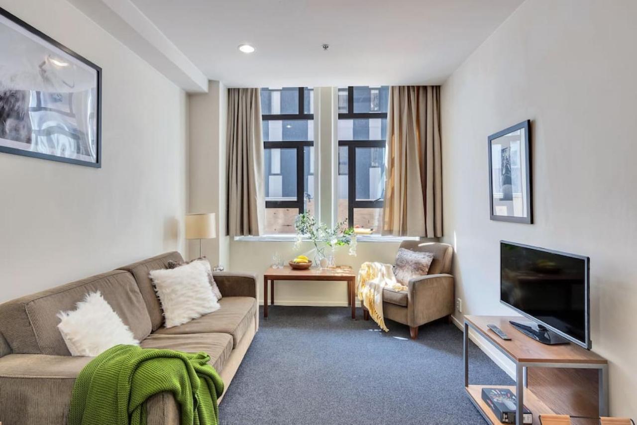 Urban Deco Apartment On Queen Street オークランド エクステリア 写真